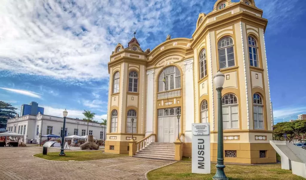 principais-atrações-do-centro-de-itajai
